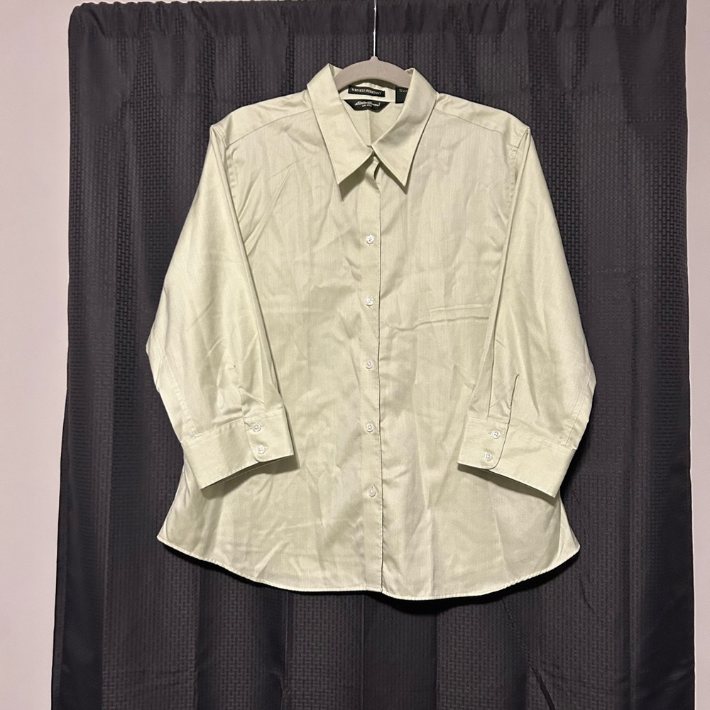 Eddie Bauer Women’s Button-up Sage Green Size XL